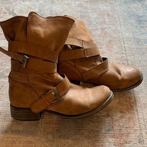 Steve Madden Boots